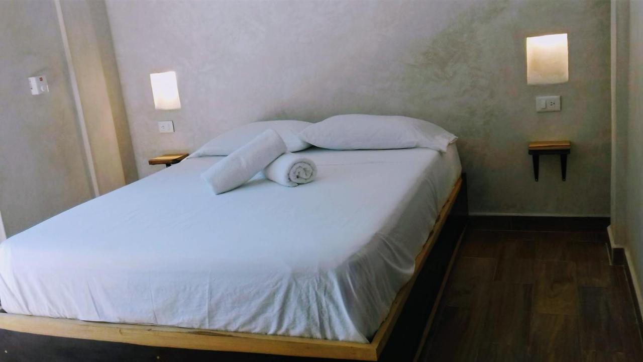 Tooj Cheel Bed & Breakfast