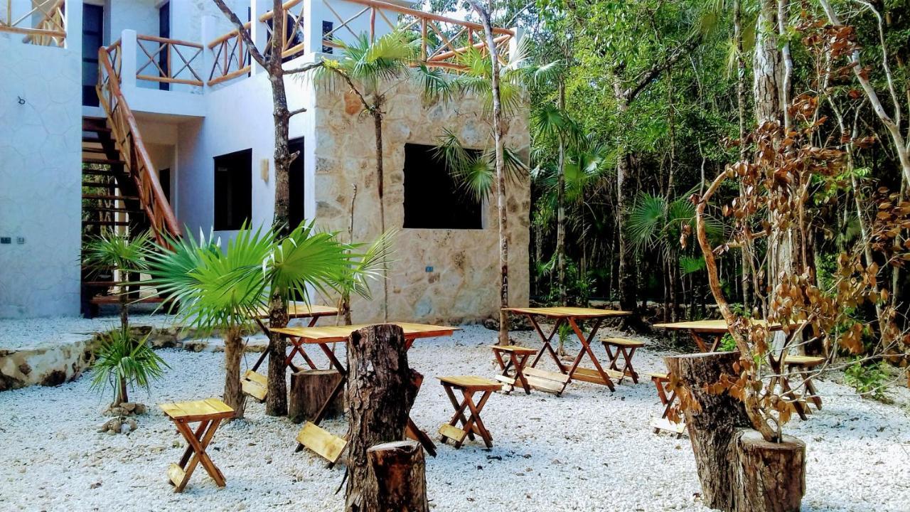 Tooj Cheel Bed & Breakfast